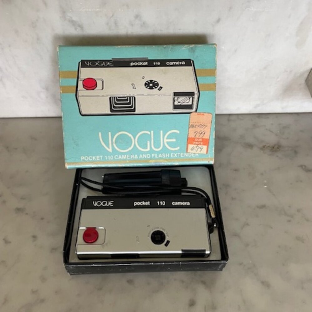 VOGUE 110 Film Camera Vintage In Orginal Box - Picture 5 of 15